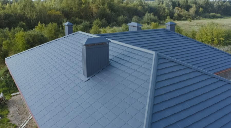 Professional gutter cleaning in Purvis, MS